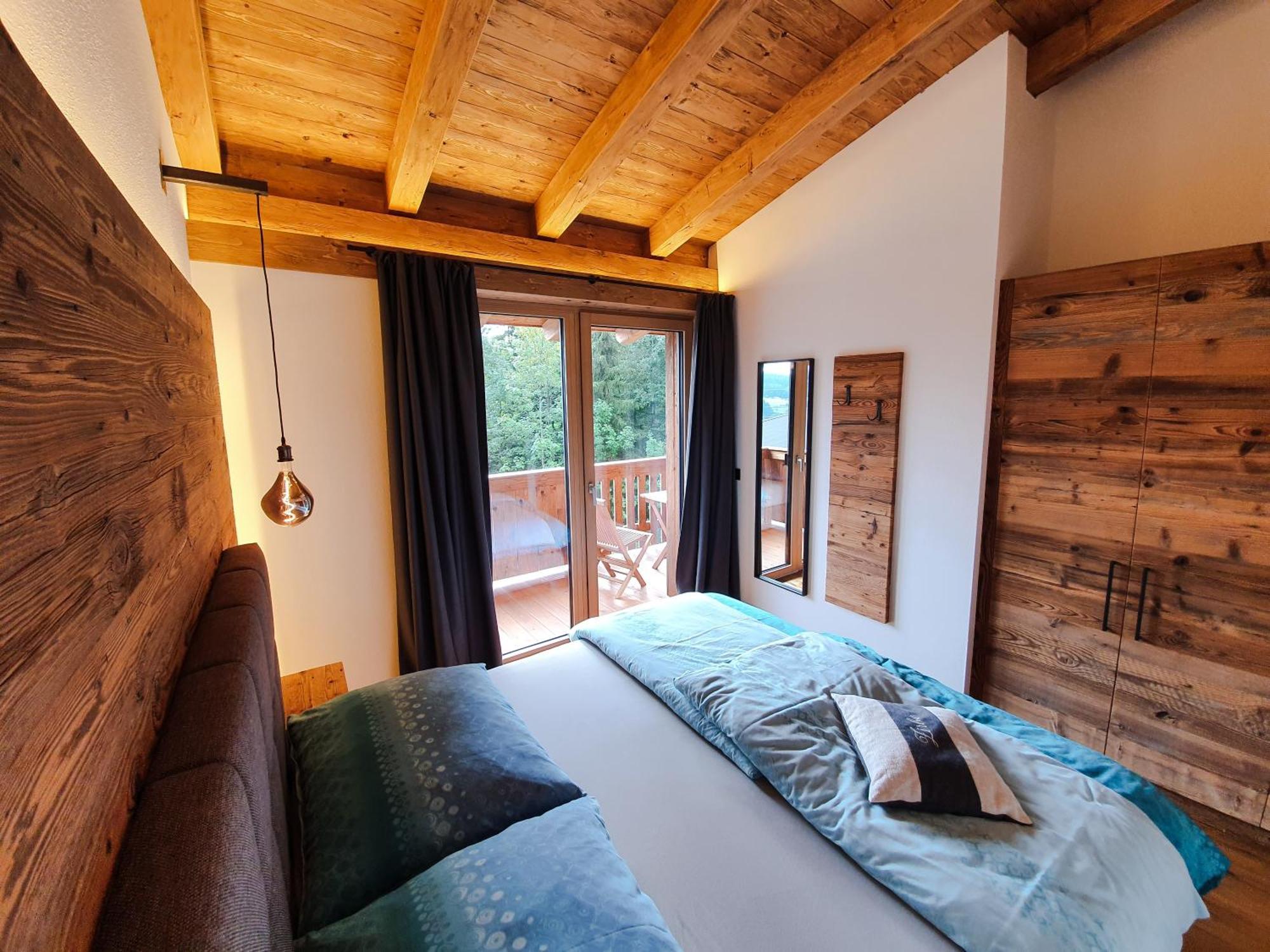 פיברברון Zeitfrei Chalet Apartments חדר תמונה