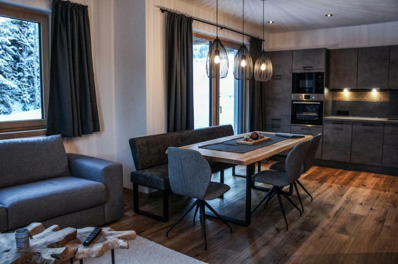 פיברברון Zeitfrei Chalet Apartments מראה חיצוני תמונה