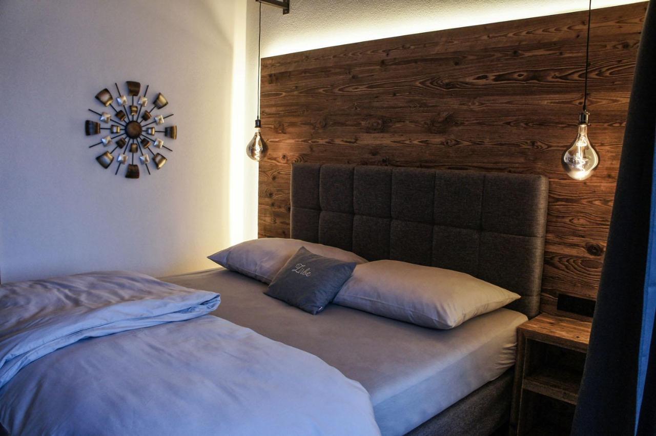 פיברברון Zeitfrei Chalet Apartments מראה חיצוני תמונה